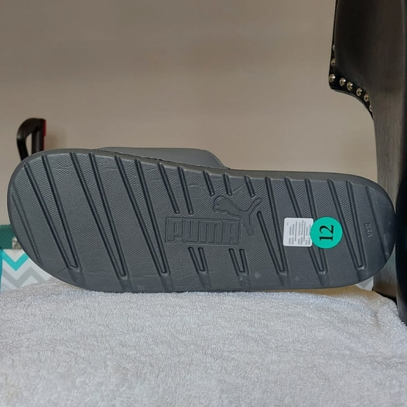 Puma Slide - Picture 3 of 3